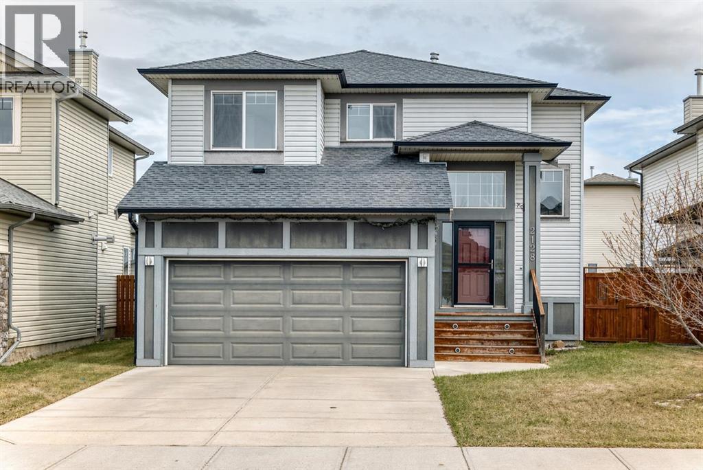 2128 Luxstone Boulevard Sw, Airdrie, Alberta  T4B 0C6 - Photo 2 - A2303539