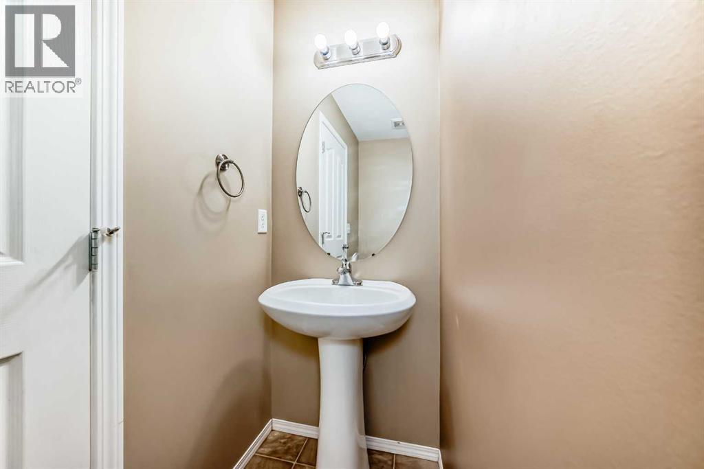2128 Luxstone Boulevard Sw, Airdrie, Alberta  T4B 0C6 - Photo 16 - A2303539