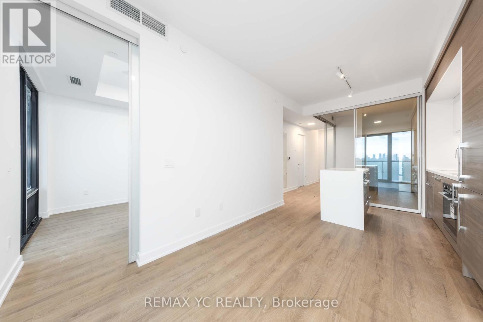 2109 - 29 Green Trail Court, Toronto, Ontario  M2K 0J9 - Photo 4 - C13144586