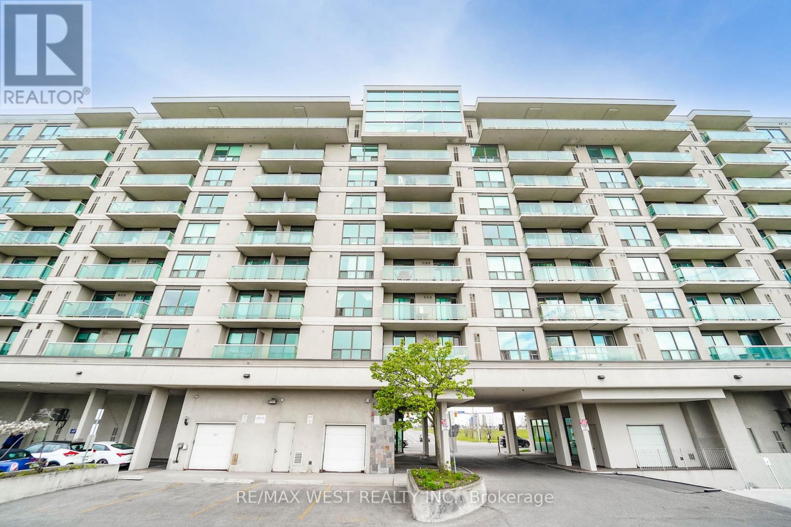208 - 1030 SHEPPARD AVENUE W, Toronto, Ontario