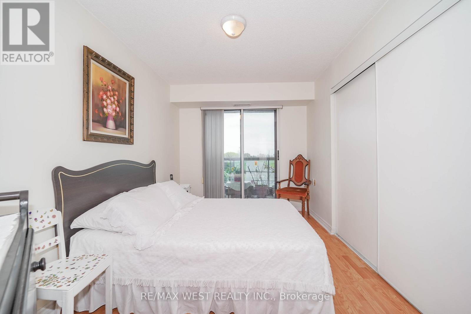 208 - 1030 Sheppard Avenue W, Toronto, Ontario  M3H 6C1 - Photo 5 - C13144680