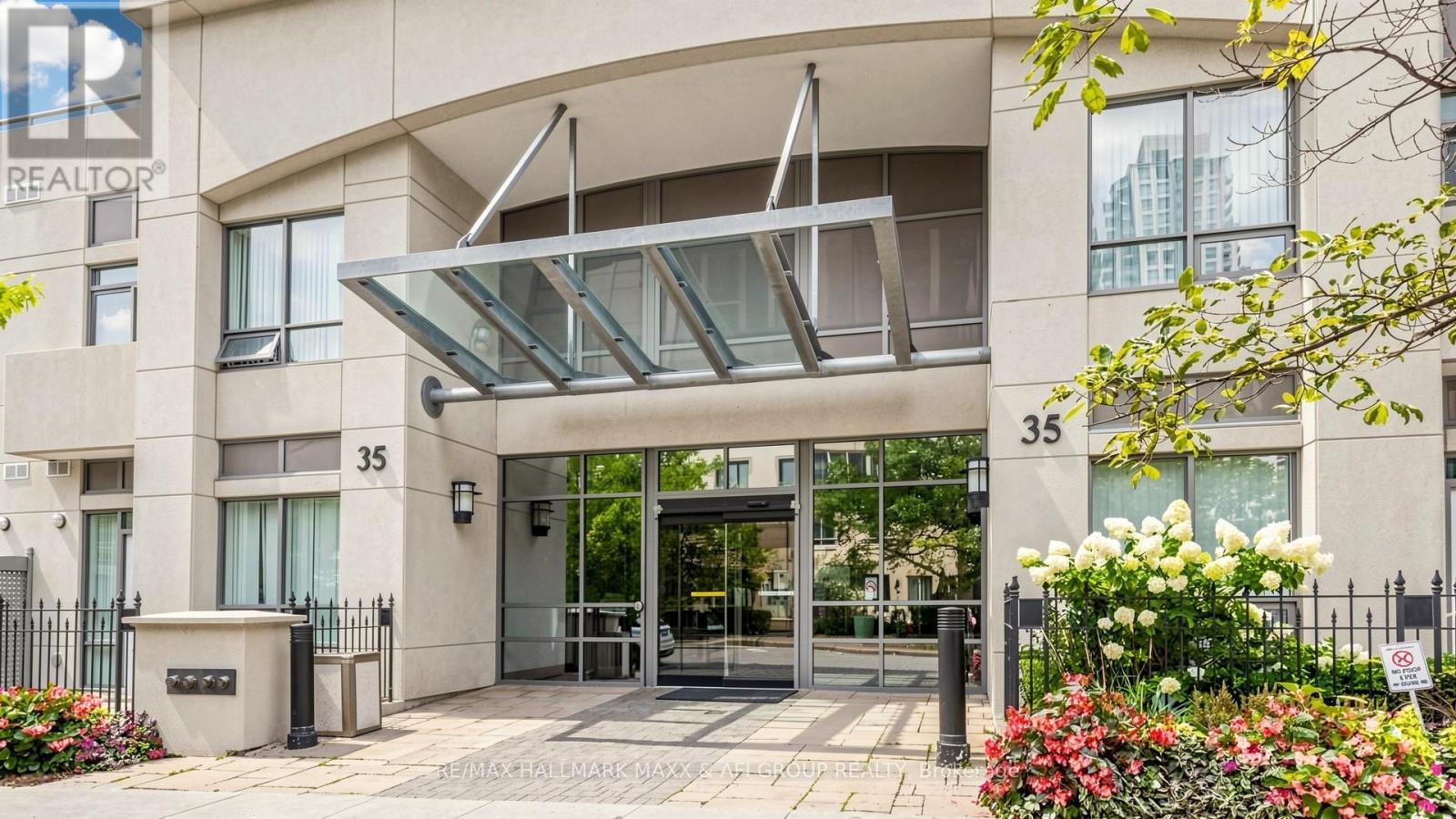 1122 - 35 Hollywood Avenue, Toronto, Ontario  M2N 0A9 - Photo 2 - C13144690