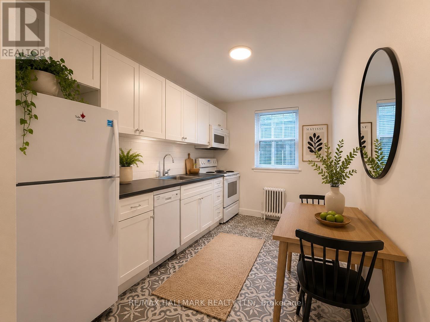 5 - 57 Rawlinson Avenue, Toronto, Ontario  M4P 2N1 - Photo 4 - C13144752