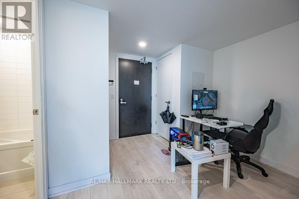 3202 - 501 Yonge Street, Toronto, Ontario  M4Y 1X9 - Photo 5 - C13144790