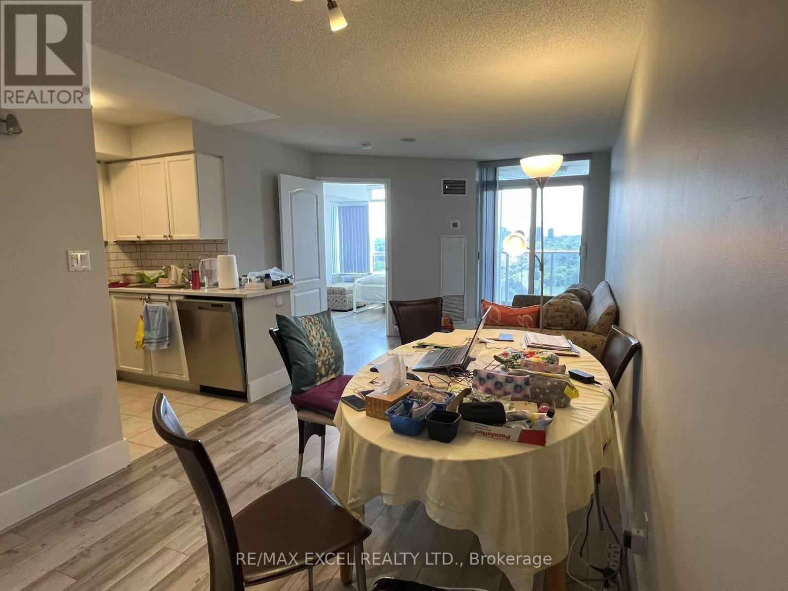 1313 - 1 Rean Drive, Toronto, Ontario  M2K 3C1 - Photo 10 - C13144840