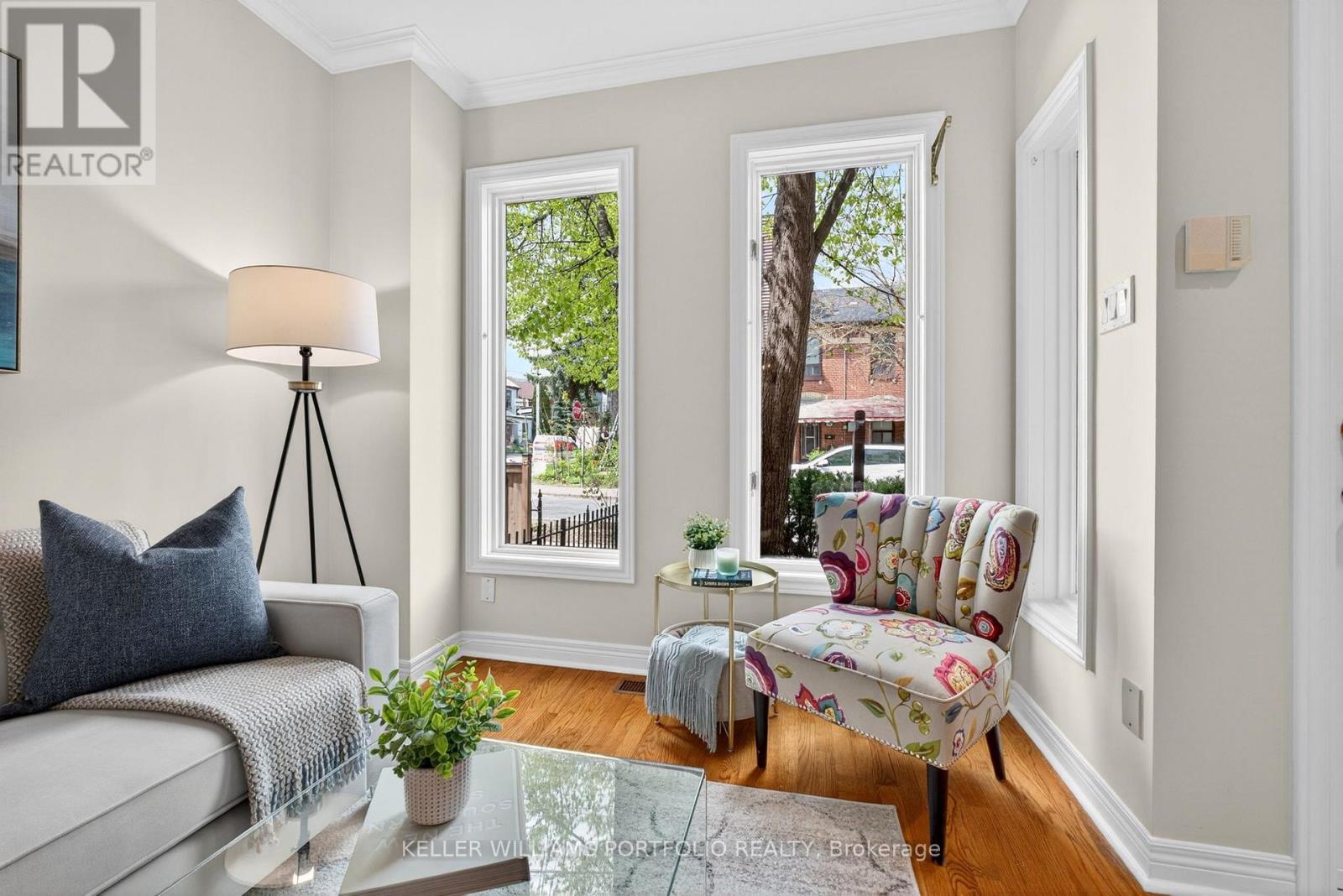 81b Ulster Street, Toronto, Ontario  M5S 1E9 - Photo 7 - C13144856