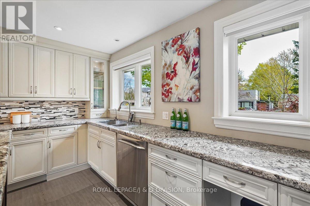 44 George Henry Boulevard, Toronto, Ontario  M2J 1E2 - Photo 8 - C13144882