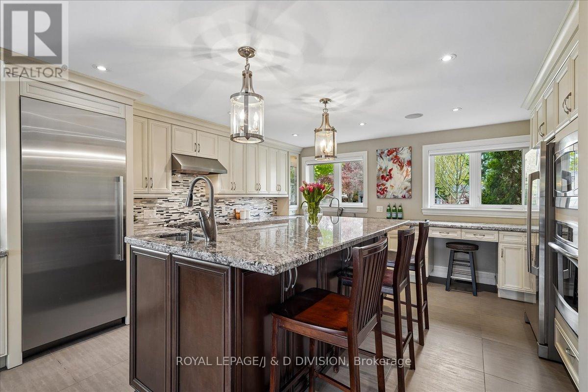 44 George Henry Boulevard, Toronto, Ontario  M2J 1E2 - Photo 9 - C13144882