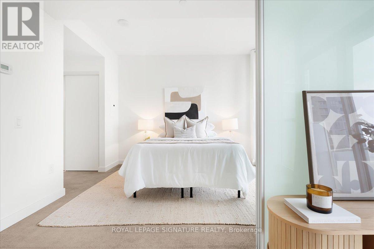 3011 - 75 Queens Wharf Road, Toronto, Ontario  M5V 0J8 - Photo 11 - C13144898