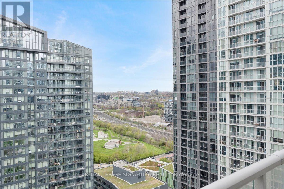 3011 - 75 Queens Wharf Road, Toronto, Ontario  M5V 0J8 - Photo 24 - C13144898
