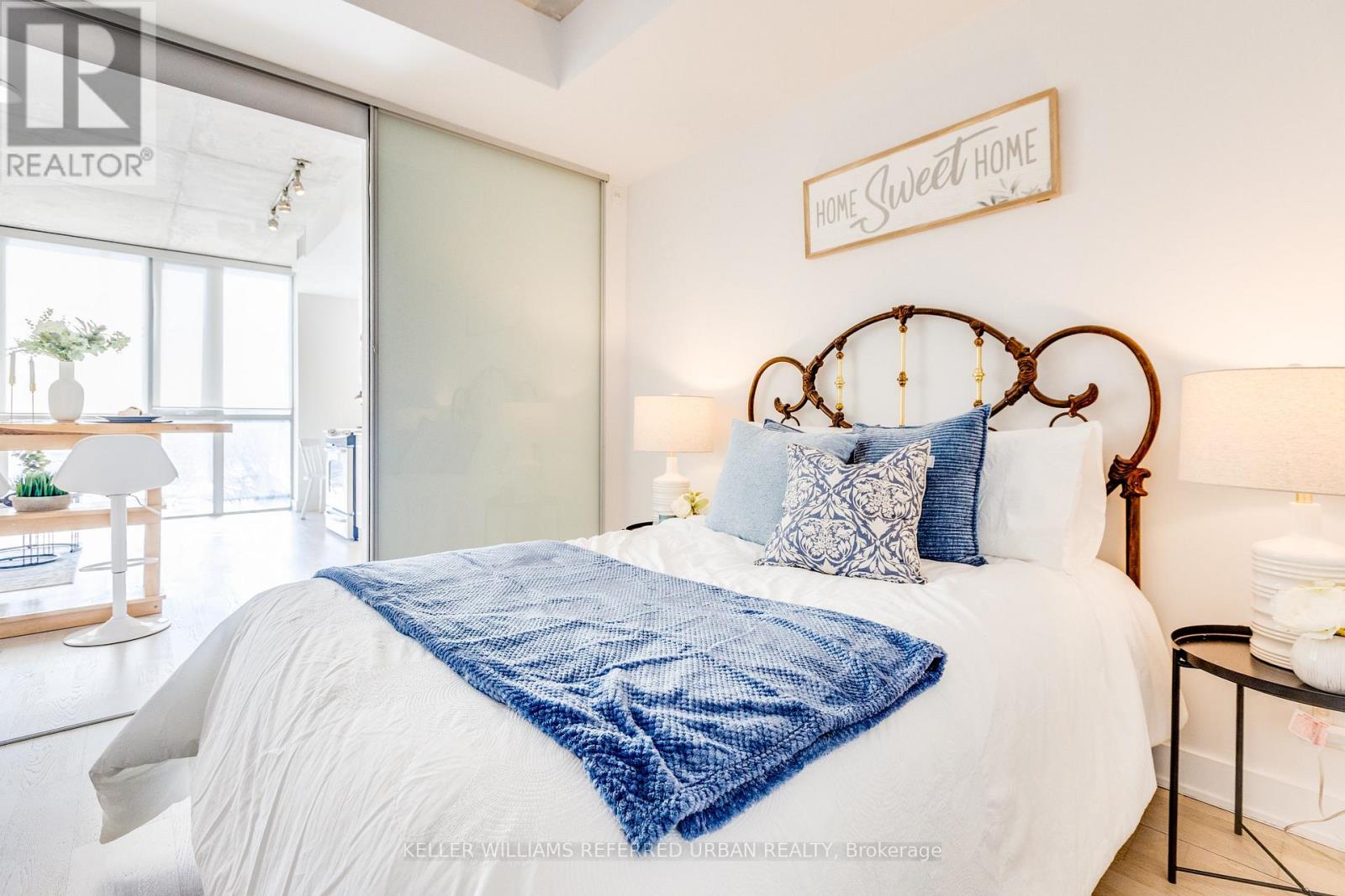 208 - 2 Gladstone Avenue, Toronto, Ontario  M6J 0B2 - Photo 24 - C13144902