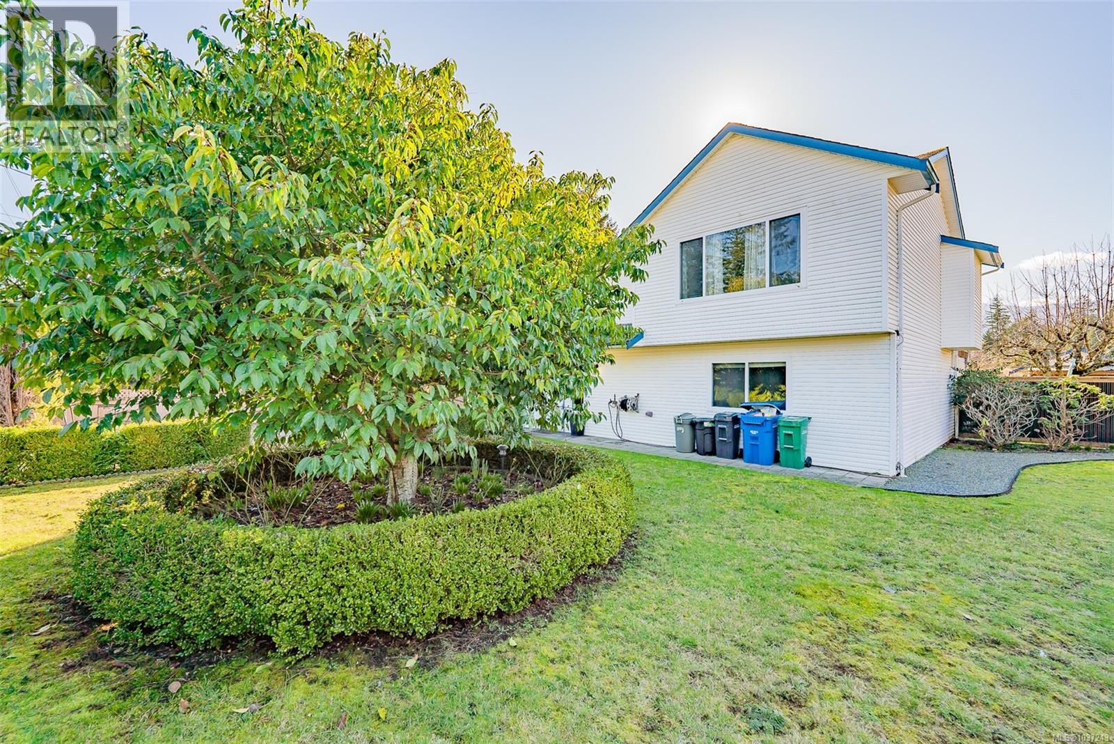 2319 Rosstown Rd, Nanaimo, British Columbia  V9T 3R4 - Photo 36 - 1037243