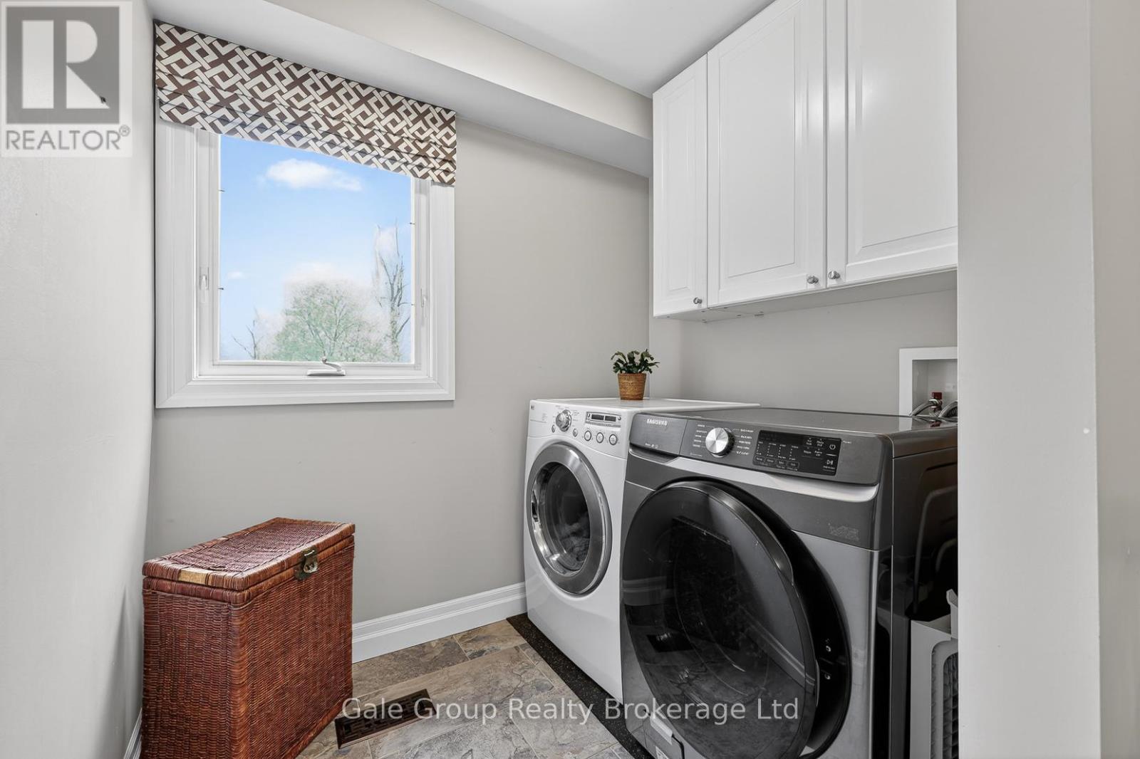 1 Summit Crescent, Woodstock, Ontario  N4S 7W2 - Photo 21 - X13144416