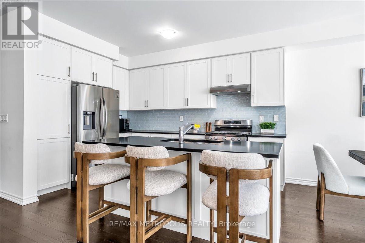 120 Laing Drive, Whitby, Ontario  L1P 0N5 - Photo 20 - E13144592