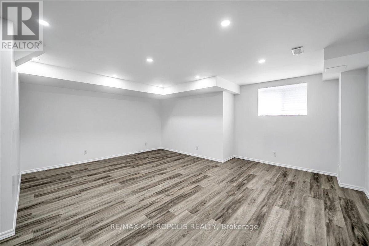120 Laing Drive, Whitby, Ontario  L1P 0N5 - Photo 41 - E13144592