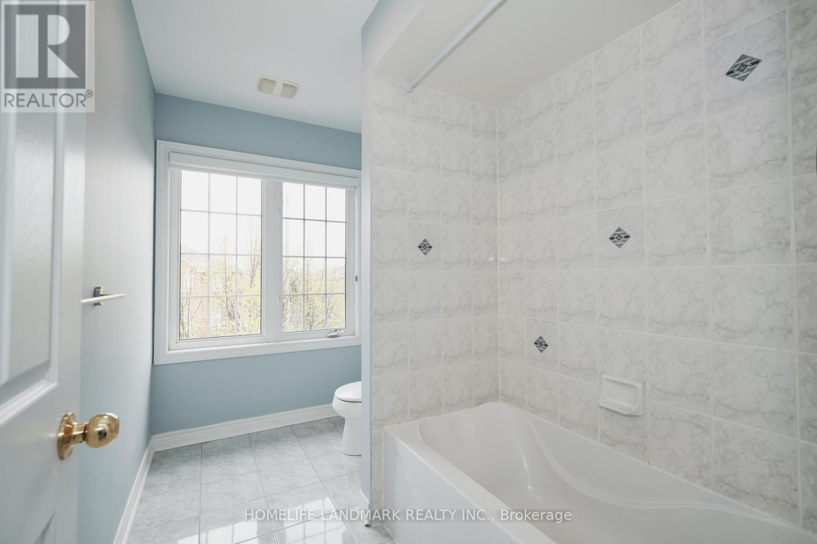 50 Carrier Crescent, Vaughan (Patterson), Ontario  L6A 0T8 - Photo 27 - N13144710