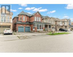 62 CREEKLAND AVENUE, Whitchurch-Stouffville, Ontario