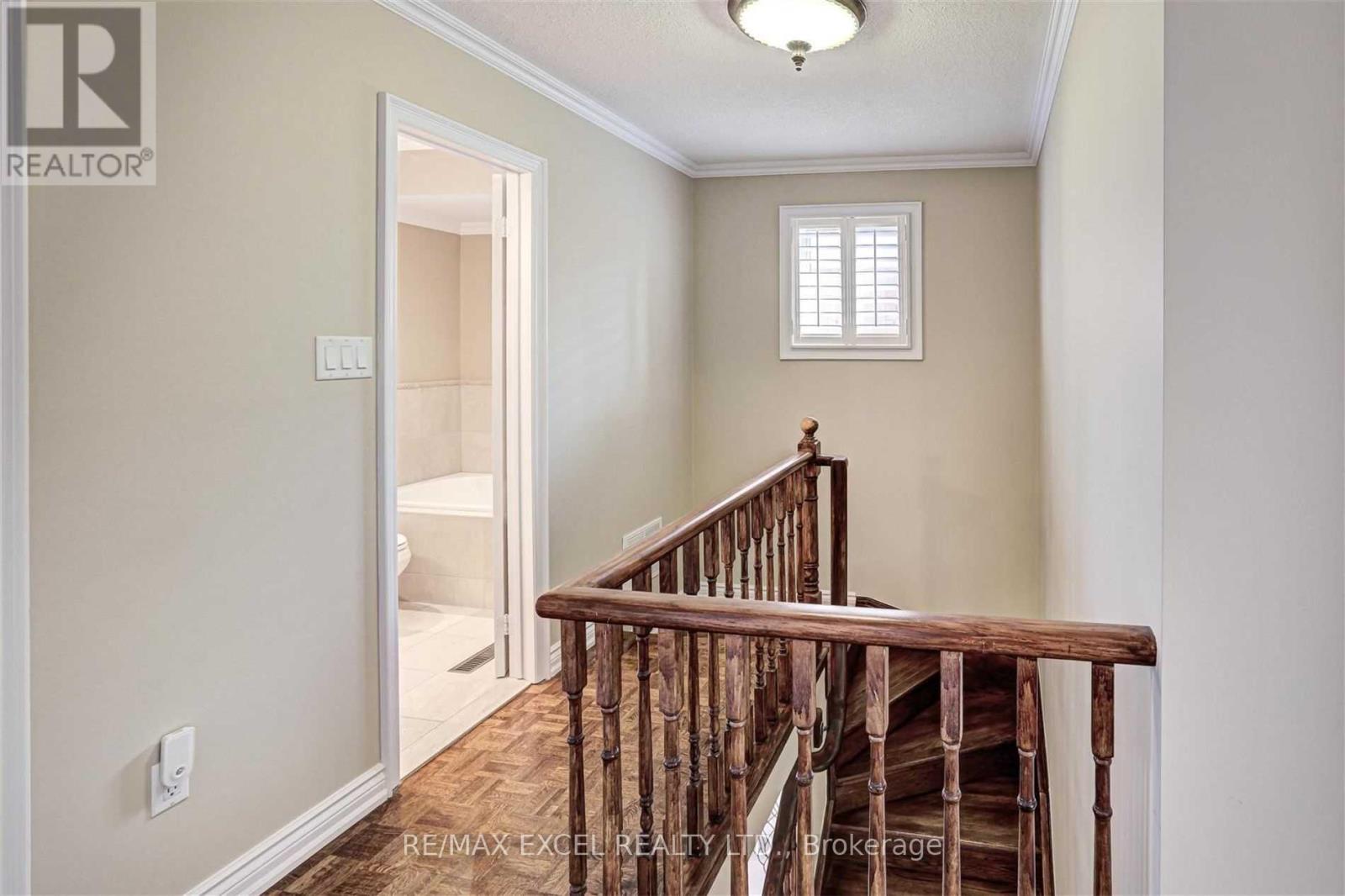 Upper - 59 Pentland Crescent, Vaughan, Ontario  L6A 1T5 - Photo 13 - N13144834