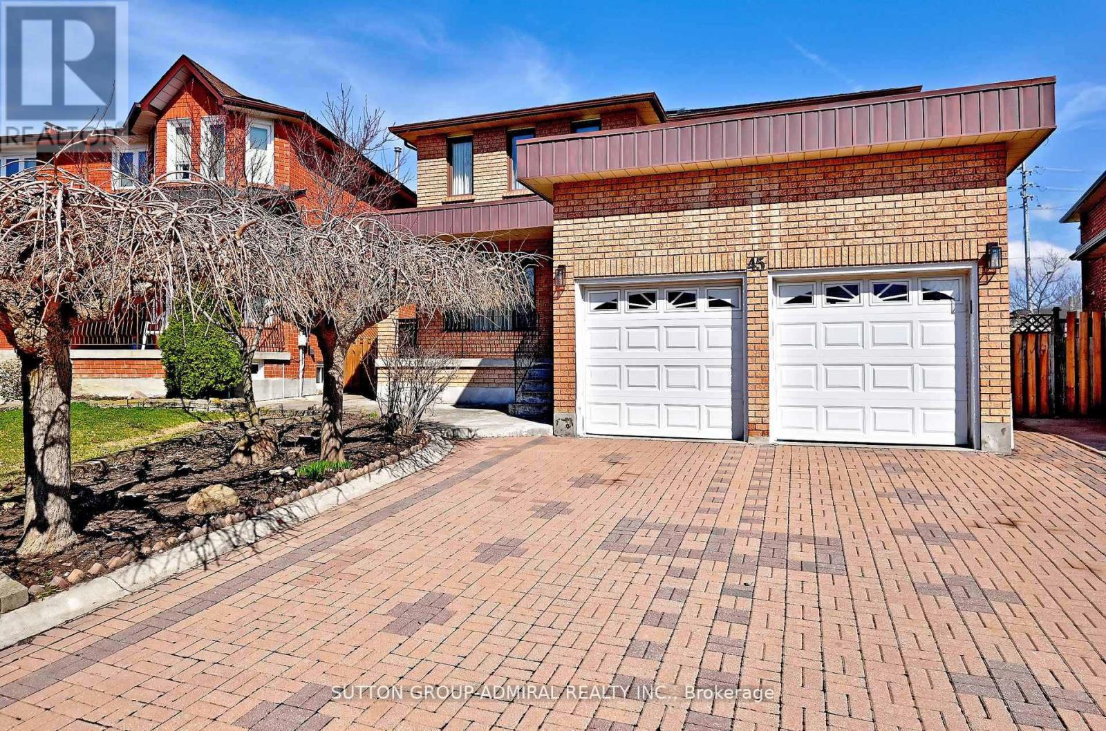45 Royal Garden Boulevard, Vaughan, Ontario  L4L 7C4 - Photo 3 - N13144860