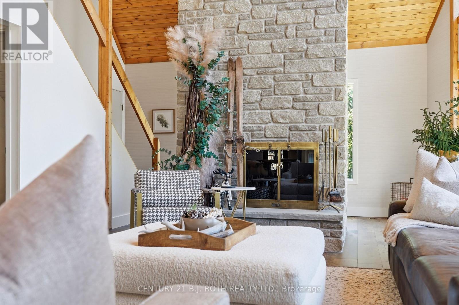 10 Pine Hill, Oro-Medonte, Ontario  L4M 4Y8 - Photo 8 - S13144696
