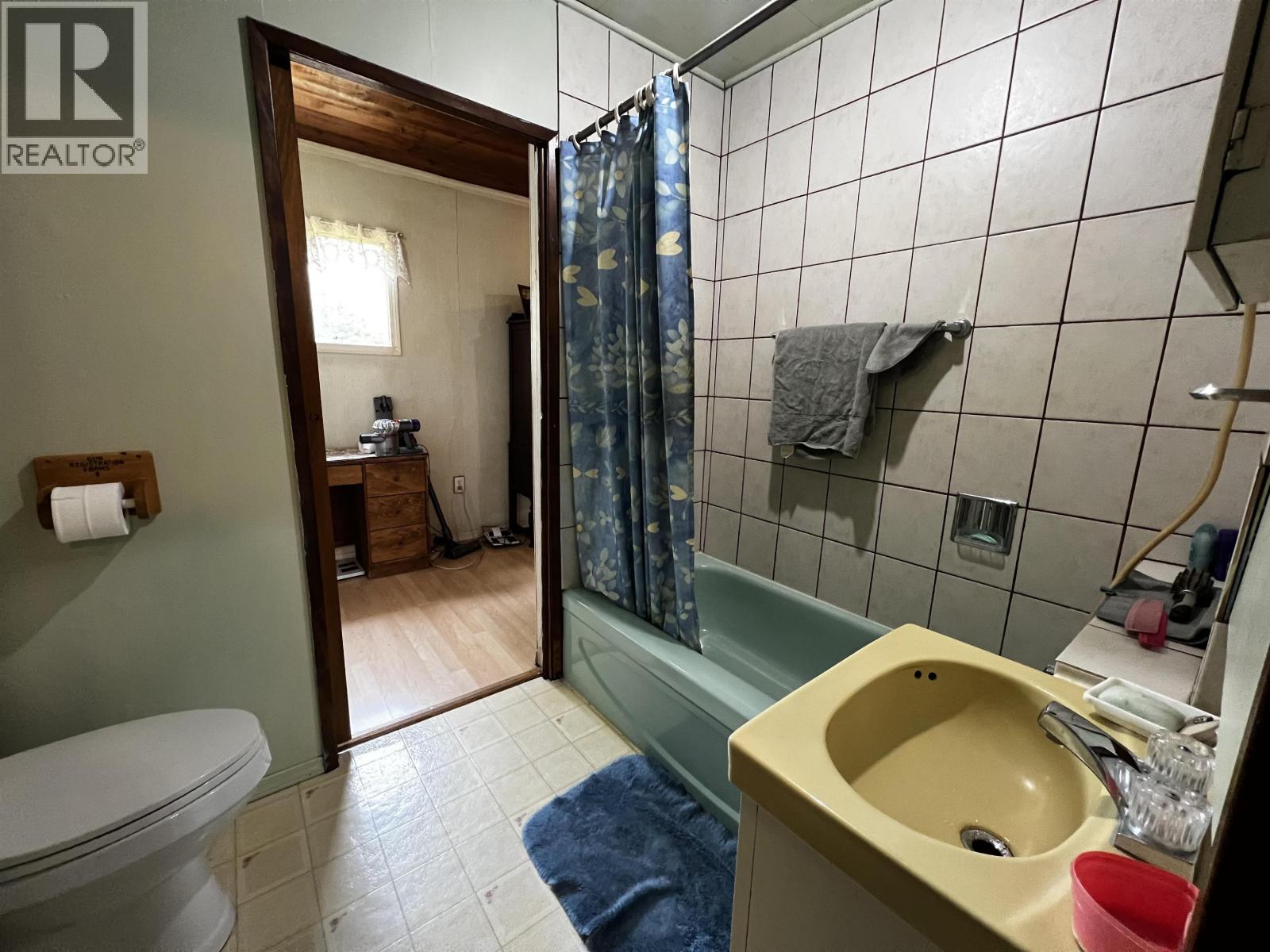 19982 W 16 Highway, Endako, British Columbia  V0J 1L0 - Photo 15 - R3124648