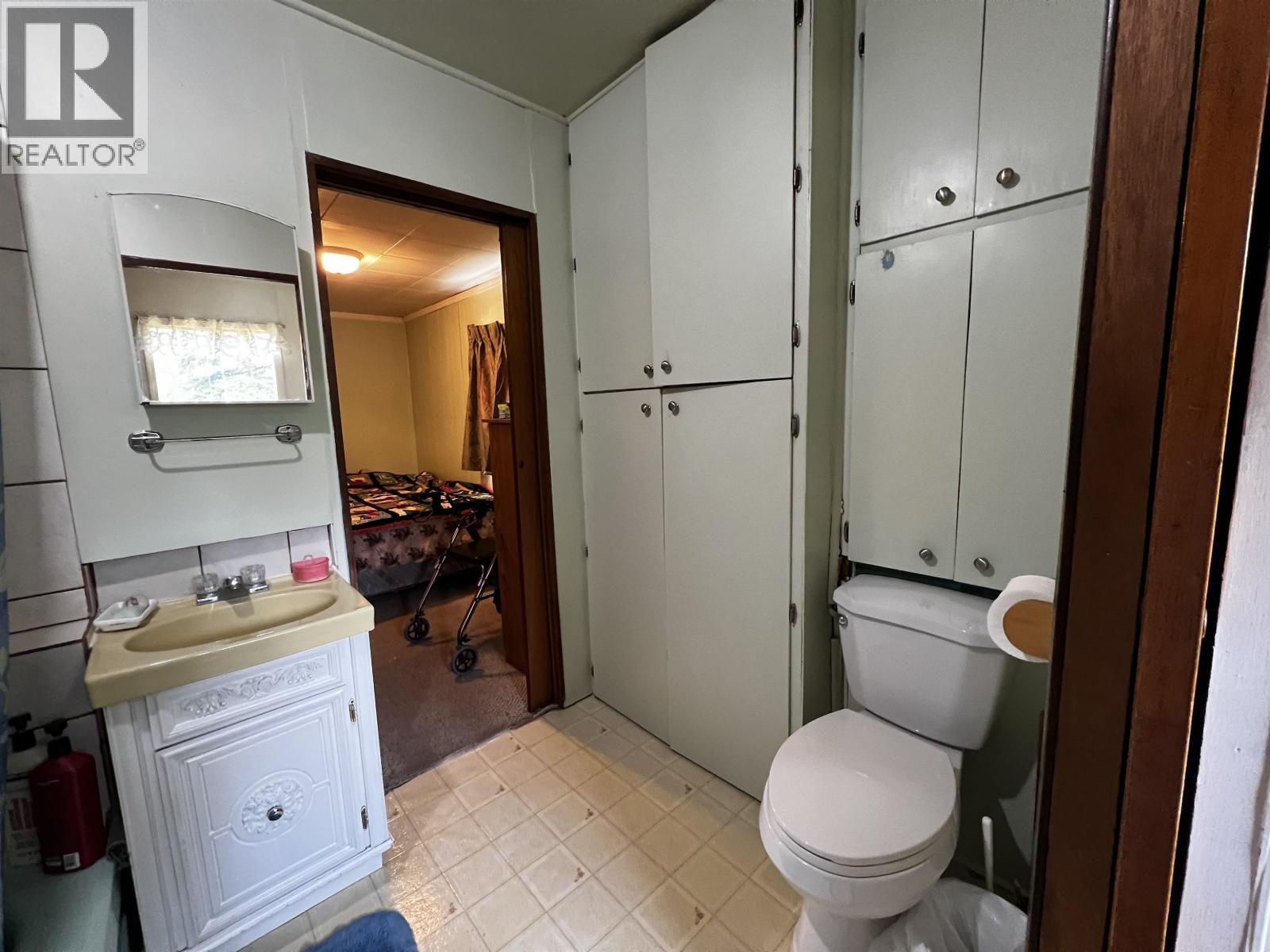 19982 W 16 Highway, Endako, British Columbia  V0J 1L0 - Photo 16 - R3124648