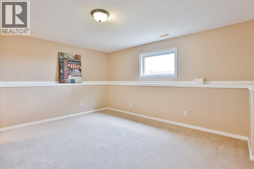 404 Lynx Crescent N, Lethbridge, Alberta  T1H 6X6 - Photo 30 - A2309111
