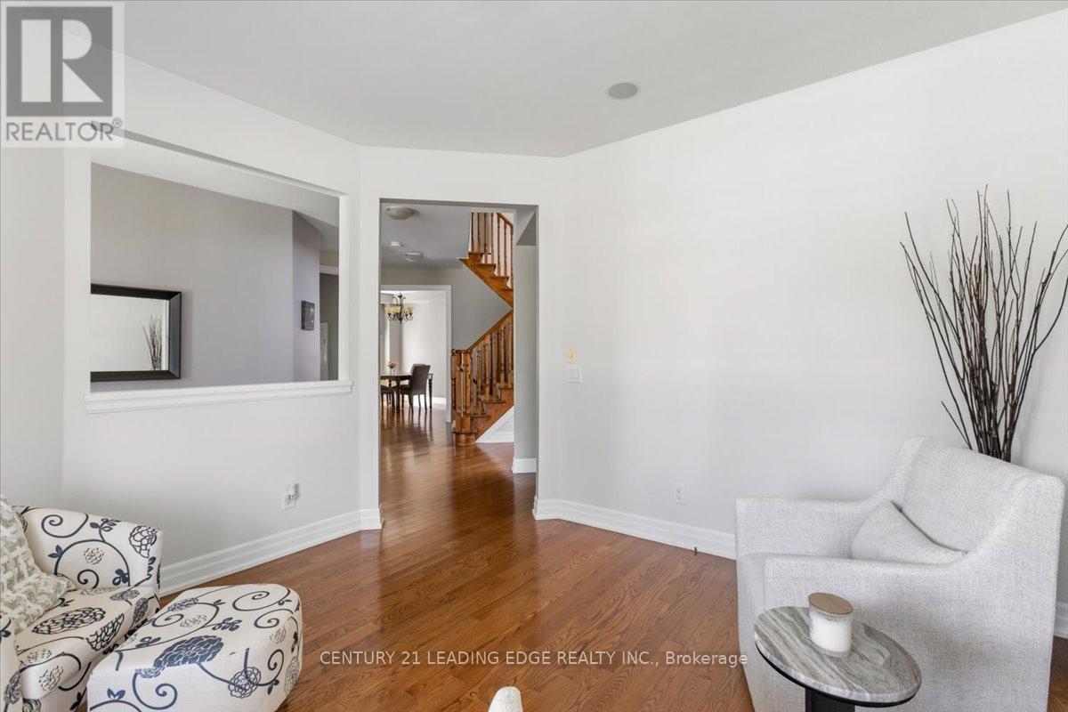 55 Campbell Drive, Uxbridge, Ontario  L9P 0B3 - Photo 4 - N13142412