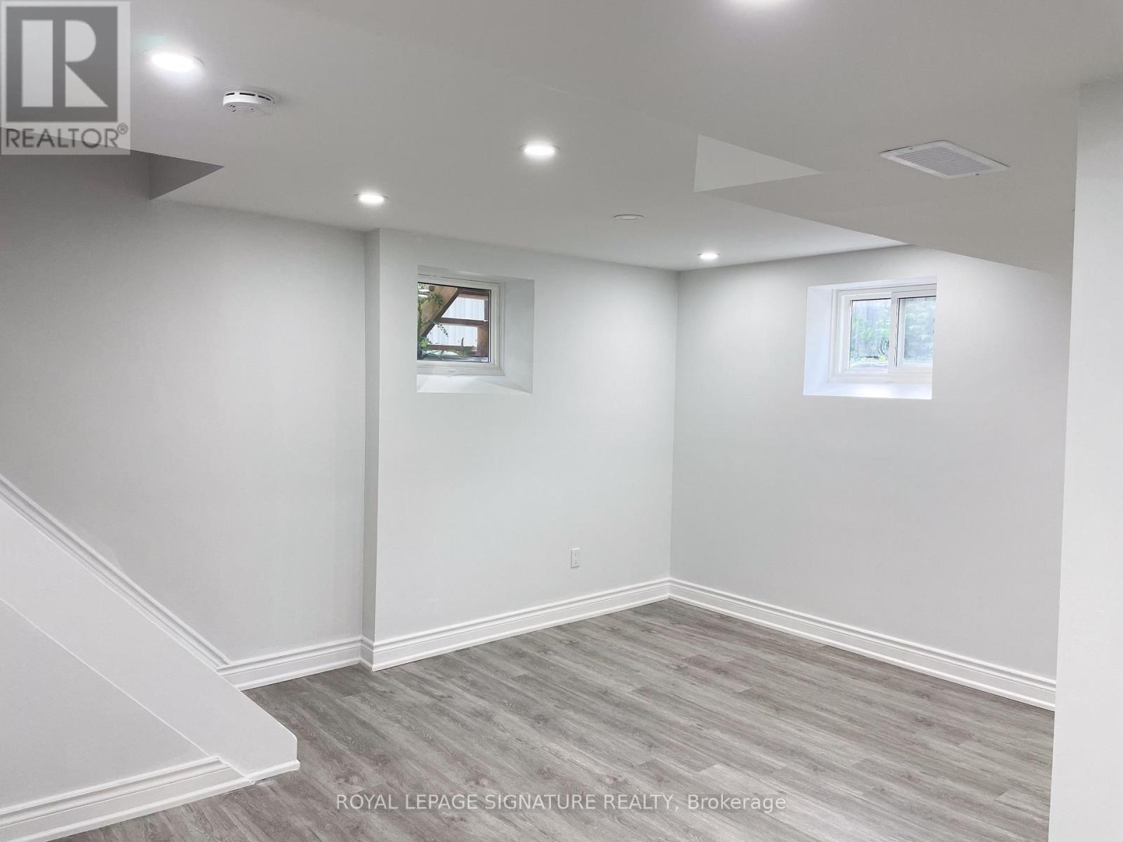 12 Beaverton Road N, Richmond Hill, Ontario  L4C 3J7 - Photo 10 - N13142522