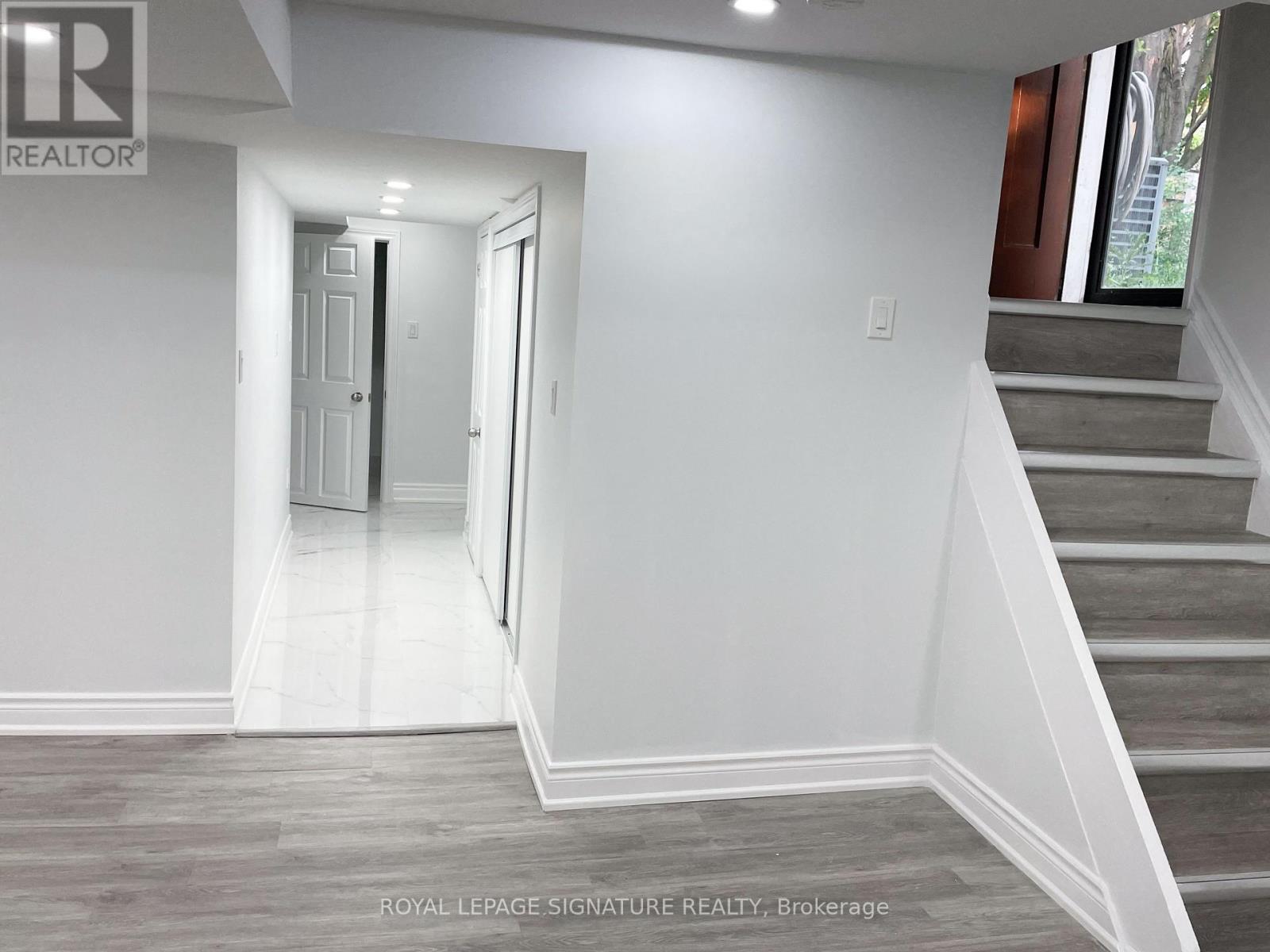 12 Beaverton Road N, Richmond Hill, Ontario  L4C 3J7 - Photo 16 - N13142522