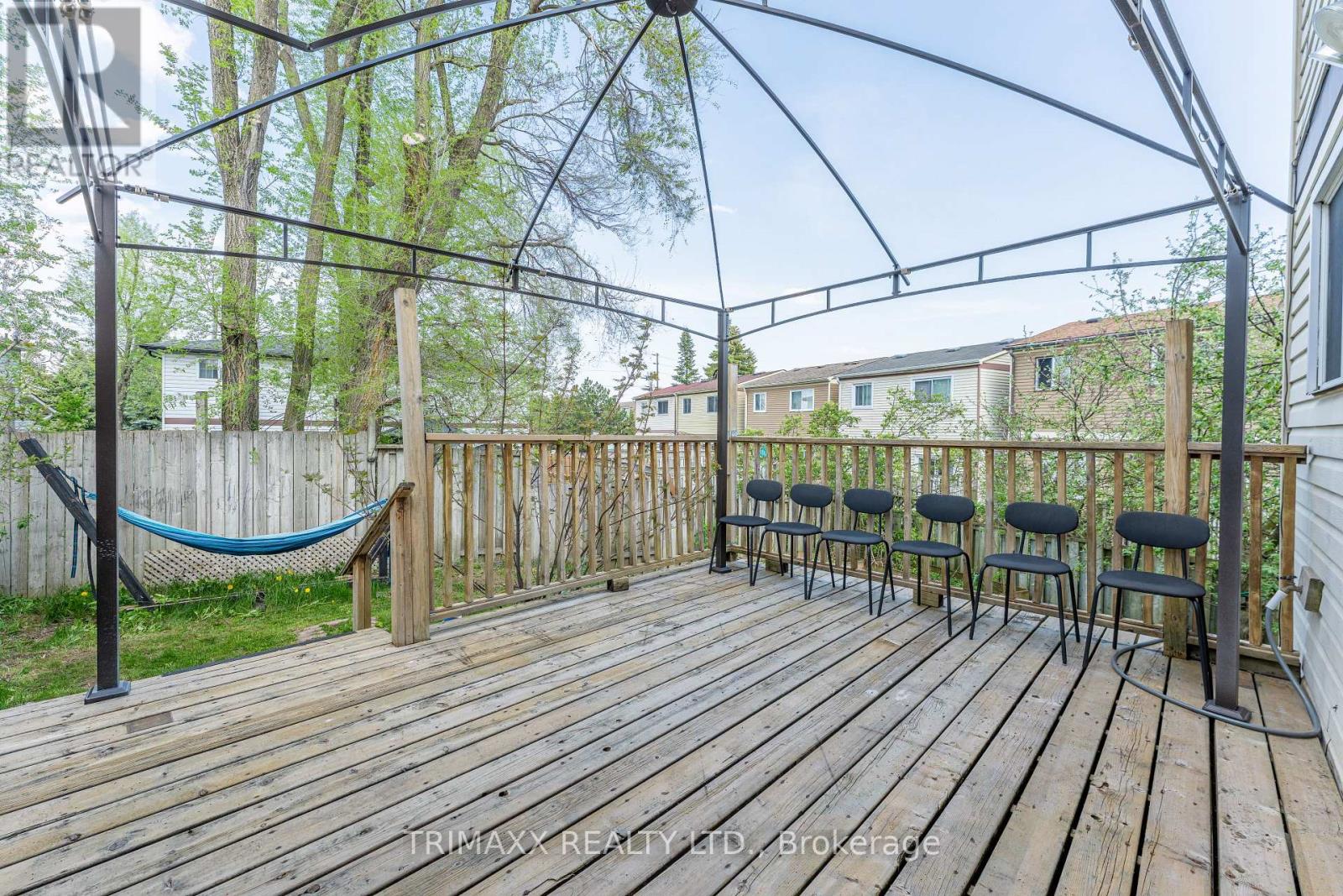 103 Robin Court, Barrie, Ontario  L4M 5L9 - Photo 39 - S13129008