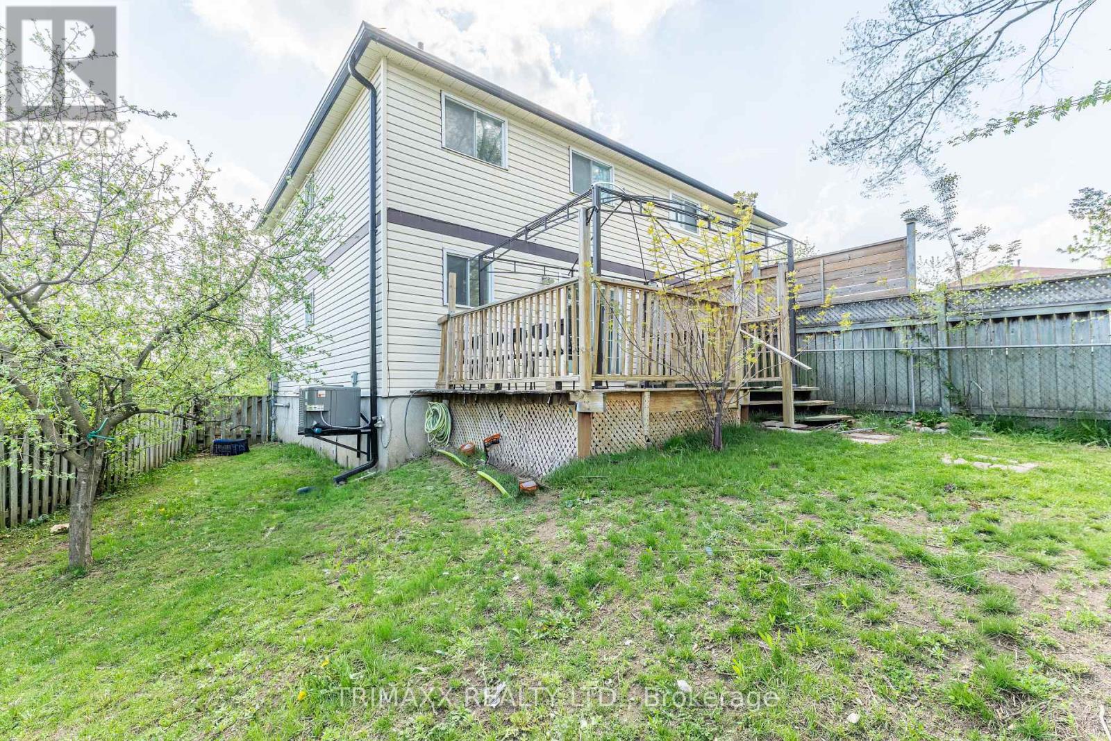 103 Robin Court, Barrie, Ontario  L4M 5L9 - Photo 42 - S13129008
