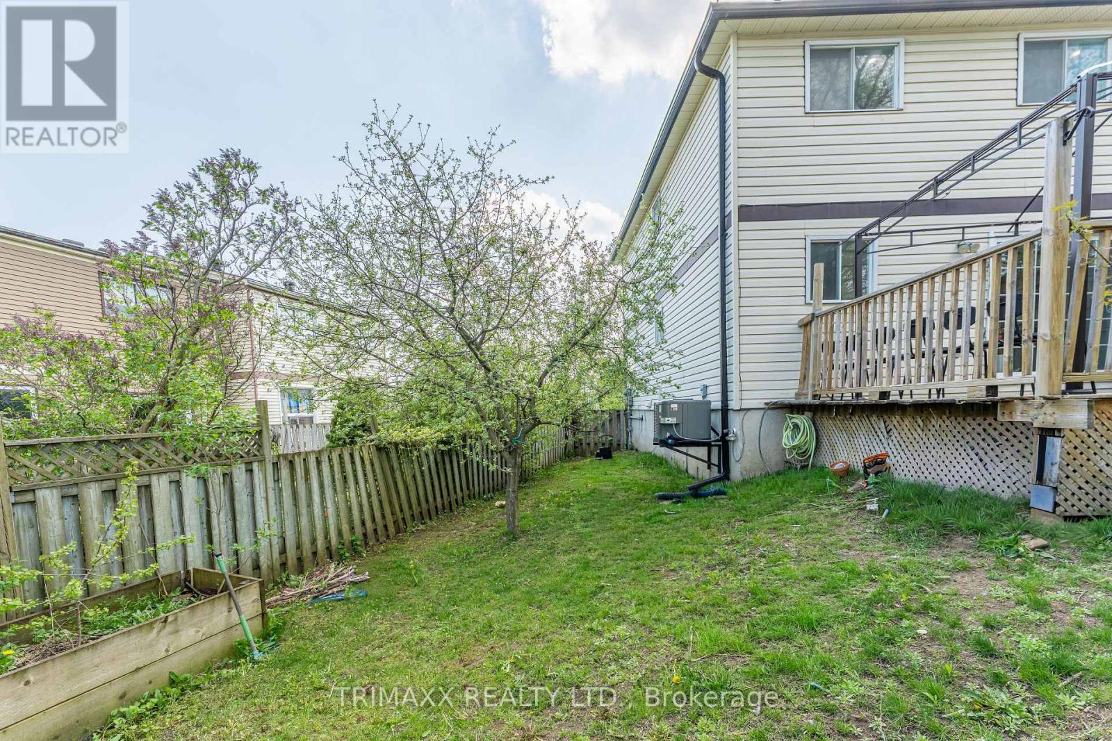 103 Robin Court, Barrie, Ontario  L4M 5L9 - Photo 43 - S13129008