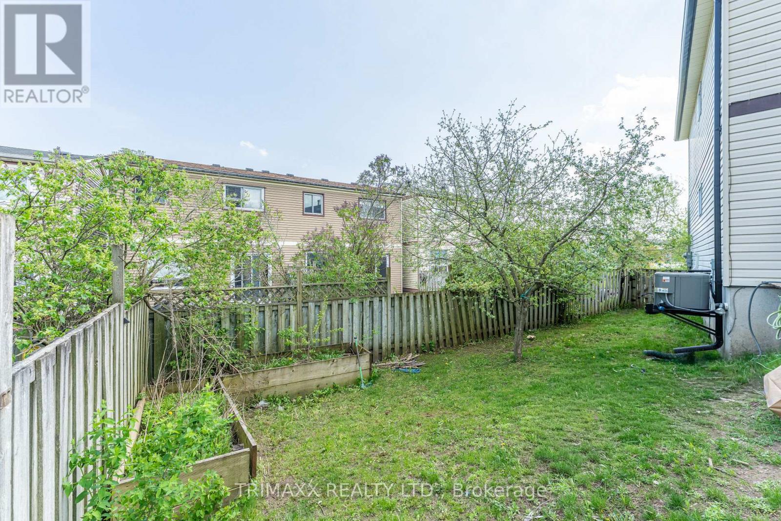 103 Robin Court, Barrie, Ontario  L4M 5L9 - Photo 41 - S13129008