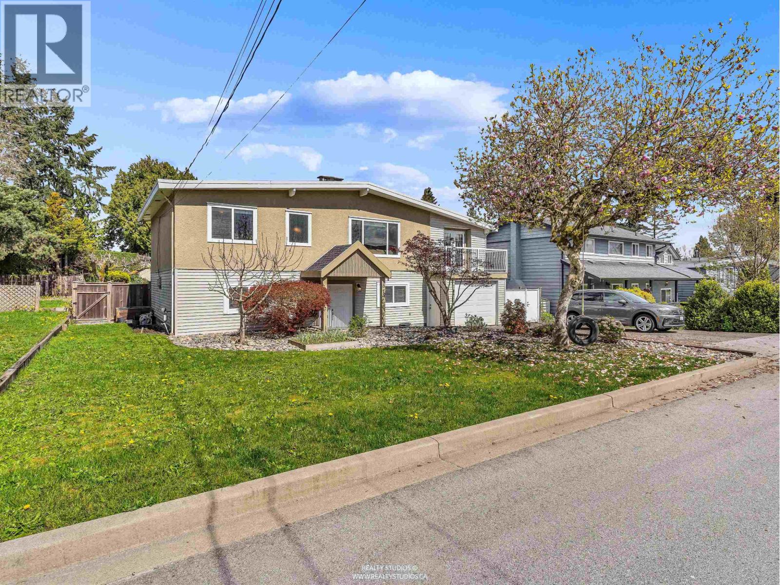 1975 Routley Avenue, Port Coquitlam, British Columbia  V3C 1A8 - Photo 36 - R3113741
