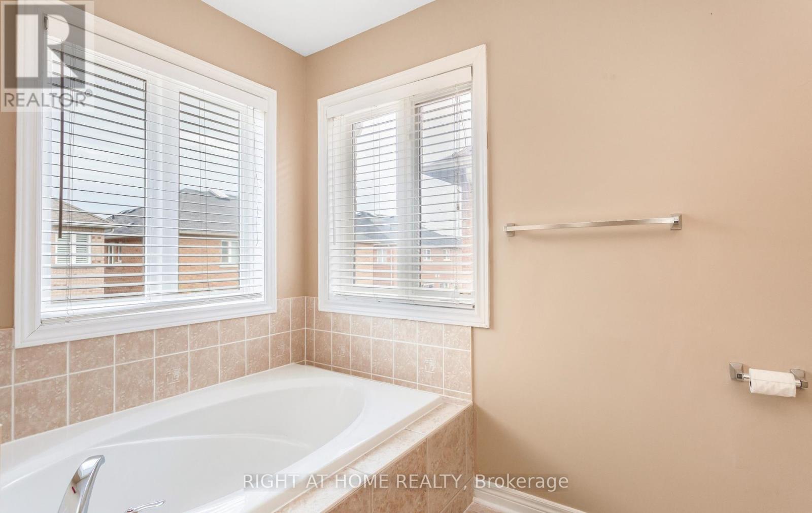 3852 Bloomington Crescent, Mississauga, Ontario  L5M 0A3 - Photo 33 - W13144632