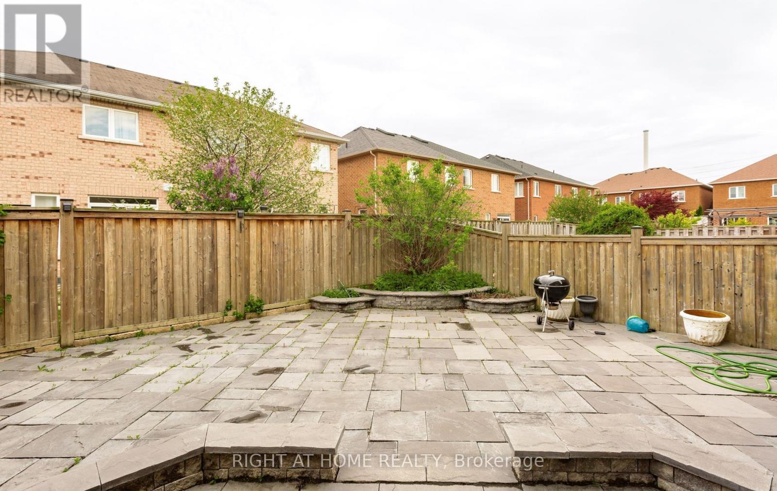 3852 Bloomington Crescent, Mississauga, Ontario  L5M 0A3 - Photo 47 - W13144632
