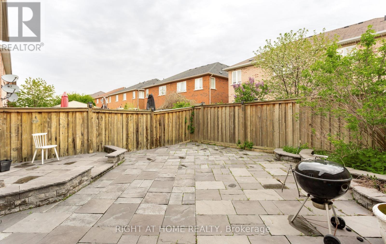 3852 Bloomington Crescent, Mississauga, Ontario  L5M 0A3 - Photo 48 - W13144632