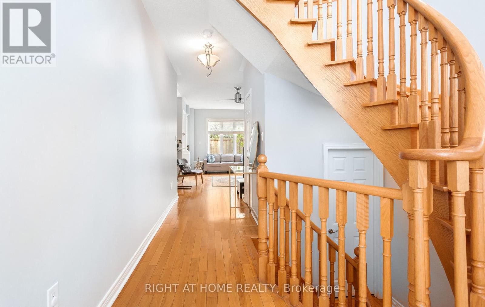 3852 Bloomington Crescent, Mississauga, Ontario  L5M 0A3 - Photo 6 - W13144632