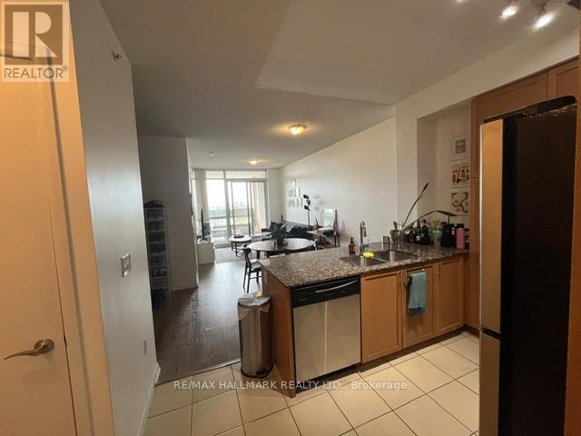 611 - 800 Lawrence Avenue W, Toronto, Ontario  M6A 0B1 - Photo 2 - W13144638