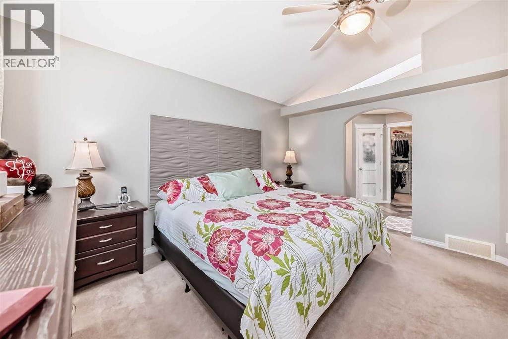 70 Abraham Close, Red Deer, Alberta  T4R 3A9 - Photo 13 - A2309625