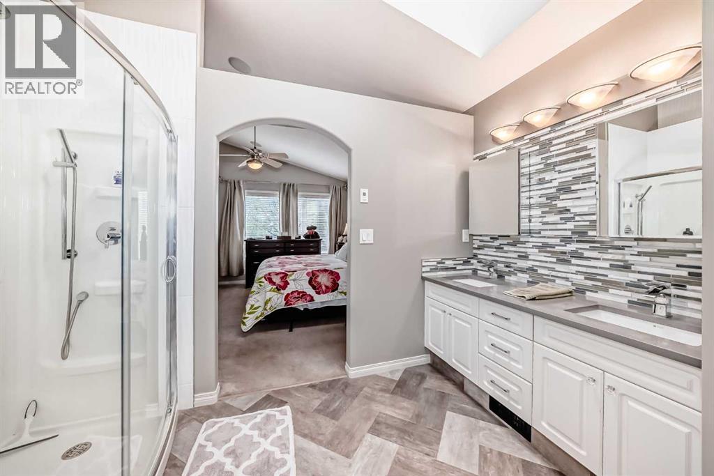 70 Abraham Close, Red Deer, Alberta  T4R 3A9 - Photo 16 - A2309625