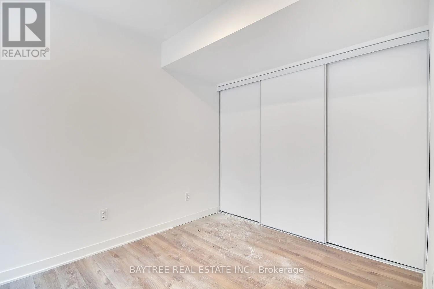 Th4 - 30 Ed Clark Gardens, Toronto, Ontario  M6N 0B5 - Photo 20 - W13144778