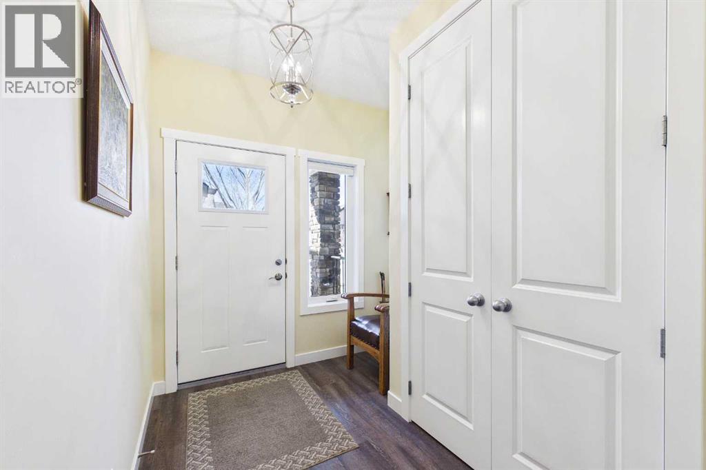 1910 High Park Circle NW, High River, Alberta  T1V 0E7 - Photo 4 - A2302091