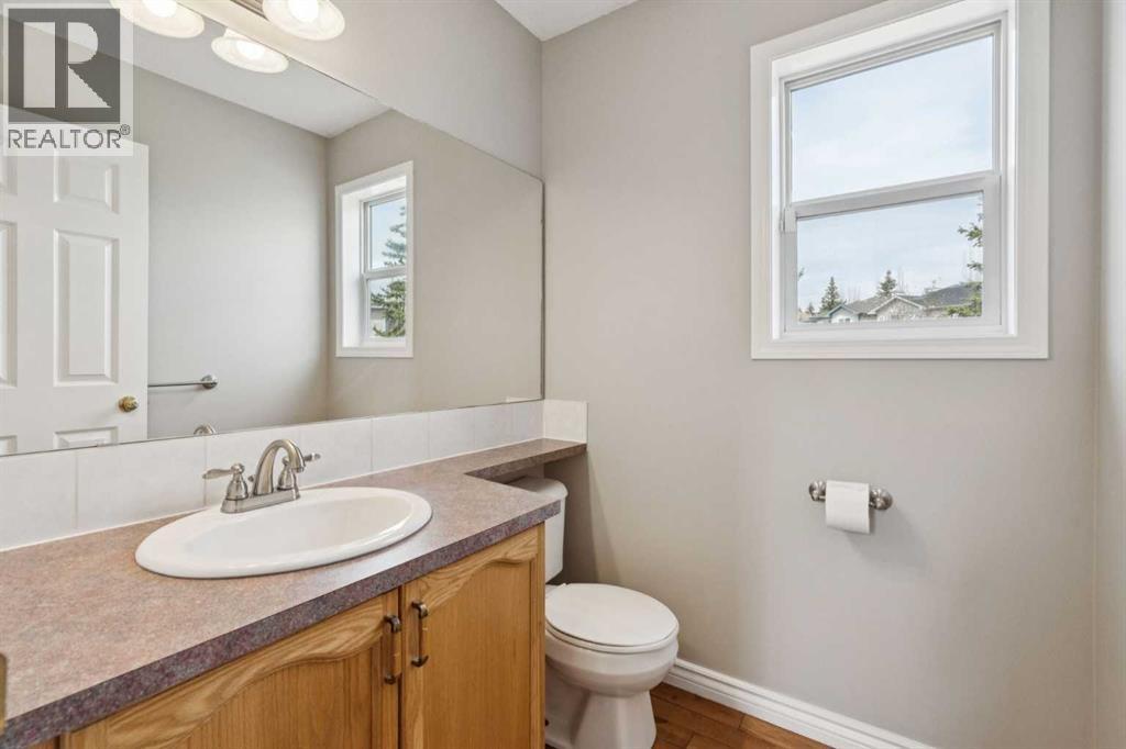 11, 15 Rocky Ridge Gate NW, Calgary, Alberta  T3G 4P6 - Photo 14 - A2307696