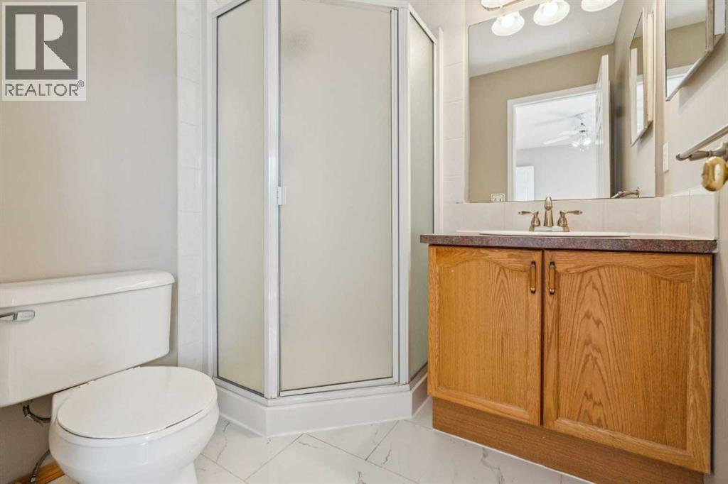 11, 15 Rocky Ridge Gate NW, Calgary, Alberta  T3G 4P6 - Photo 17 - A2307696
