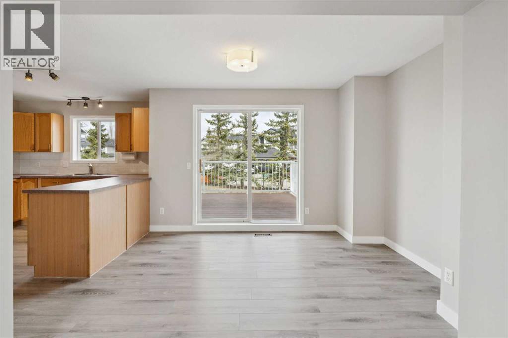 11, 15 Rocky Ridge Gate NW, Calgary, Alberta  T3G 4P6 - Photo 11 - A2307696