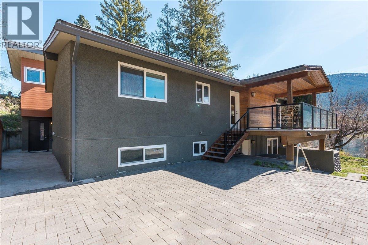 633 Jorgensen Road, Nelson, British Columbia  V1L 5P4 - Photo 47 - 10383215