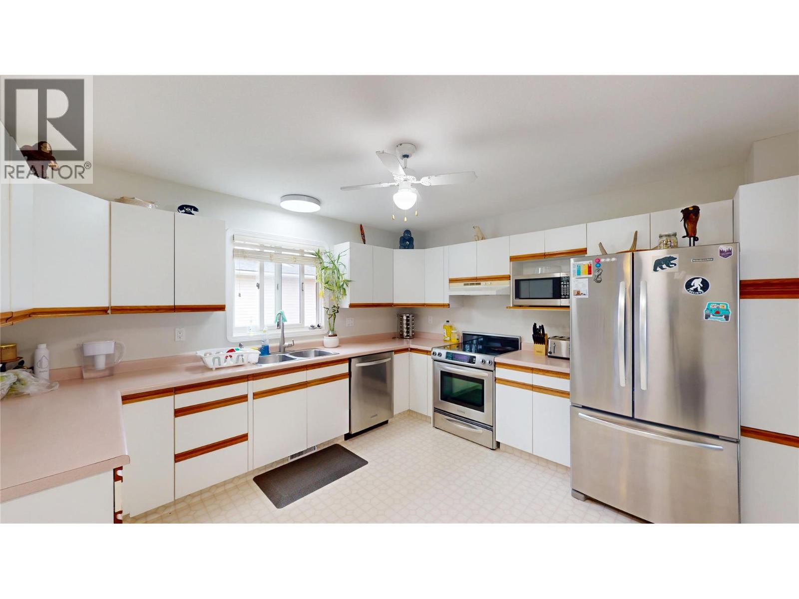 900 24th Avenue N, Cranbrook, British Columbia  V1C 6G8 - Photo 10 - 10386182