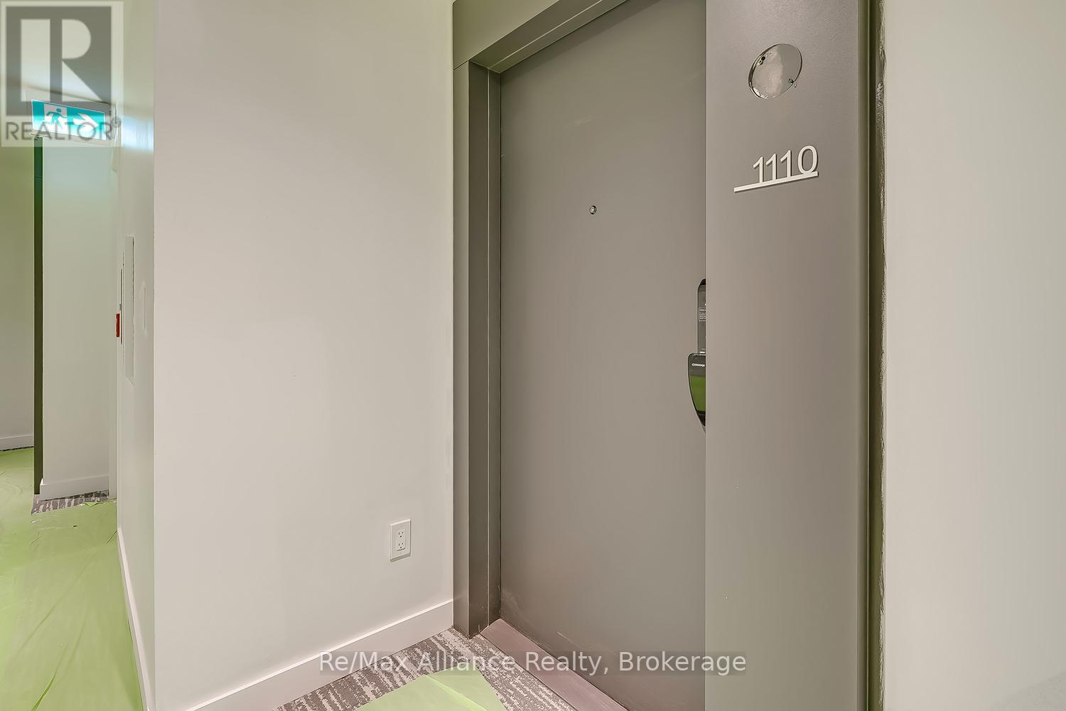 1110 - 2075 Lakeshore Road, Burlington, Ontario  L7R 1E2 - Photo 6 - W13144926